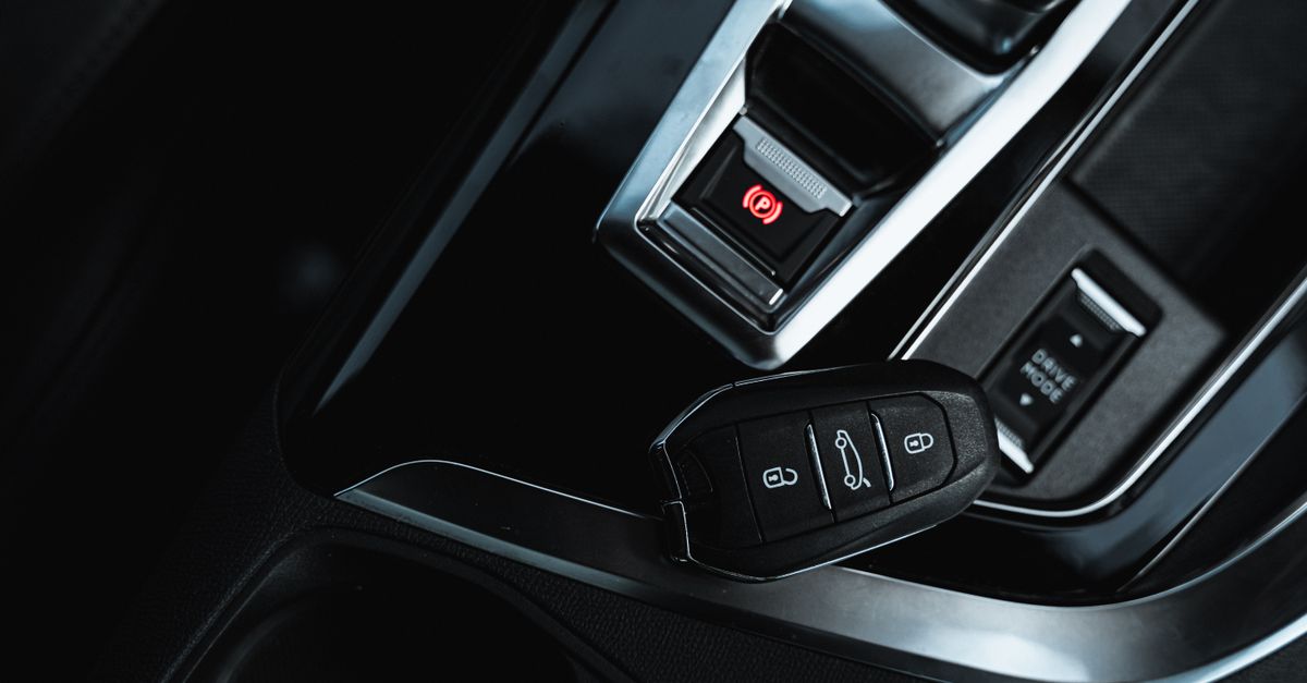 Honda car key fob — Cicero Locksmith