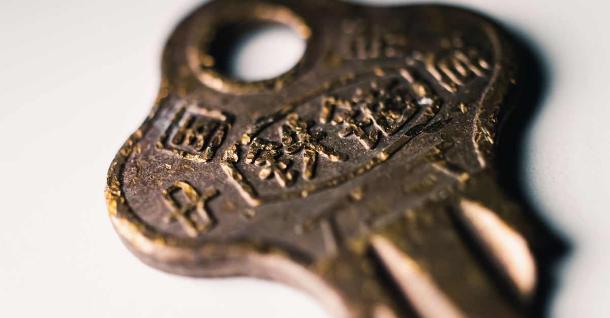 front door lock key — Cicero Locksmith
