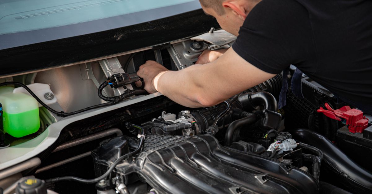 What a Professional Car Lockout Service Actually Involves — Cicero Locksmith