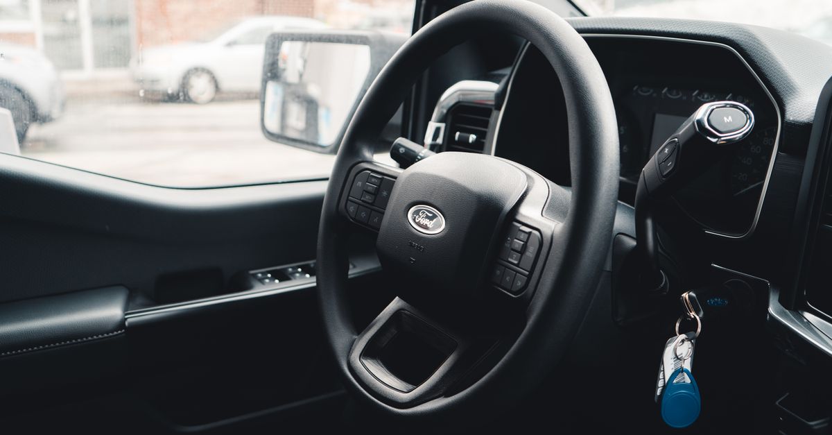 How Our Technicians Handle Key Fob Synchronization — and Why Damage-Free Matters — Cicero Locksmith
