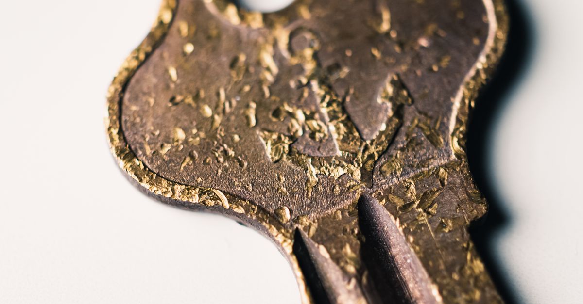 Why Broken Key Extraction Demands the Right Tools and Training — Cicero Locksmith